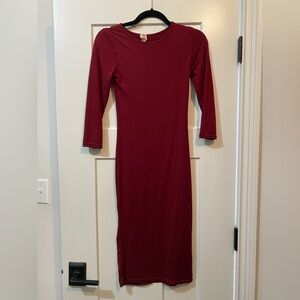 Burgundy Midi Dress 👗
